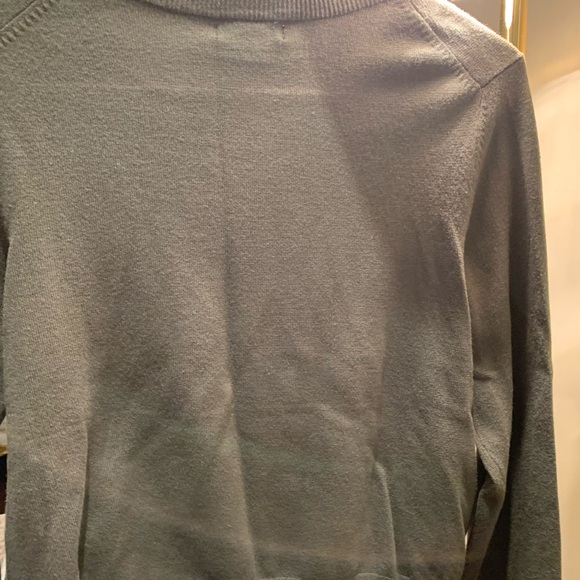 Brand new, Cardigan in olive color with olive embroidery.size : - Picture 6 of 15